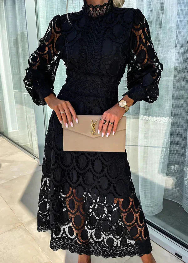 Pippa – Elegant Midi Dress