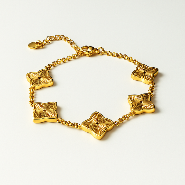 Briana | Textured Multi Clover Bracelet - 18K Gold Plated Waterproof