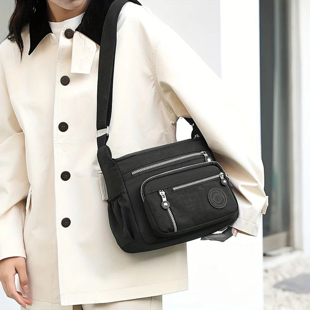 Jolie – Stylish shoulder bag