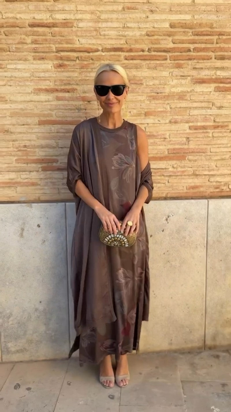 Dahlia | Elegant long dress with matching shawl