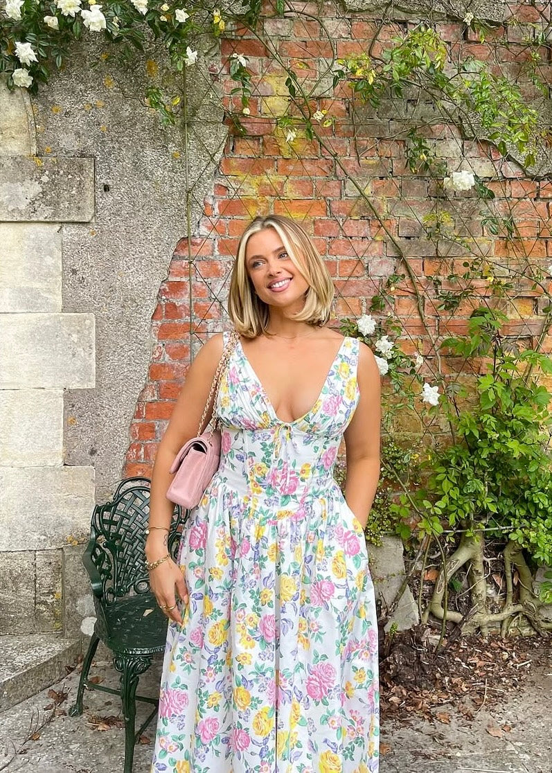 Misty - V-Neck Summer Dress