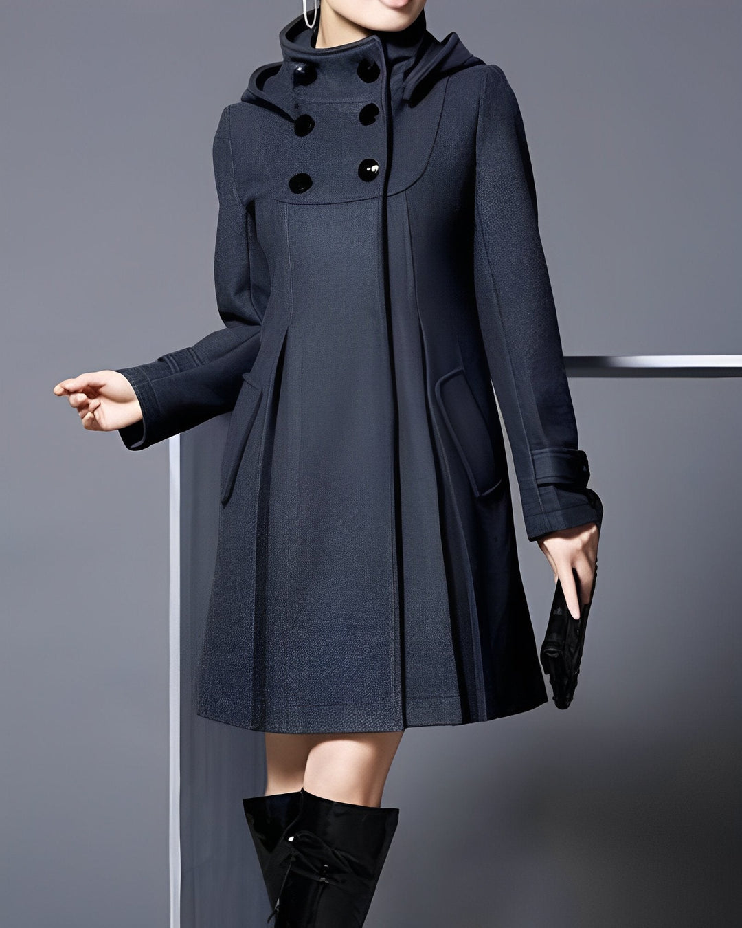 Solvara™ – Stylish jacket with pockets and hood