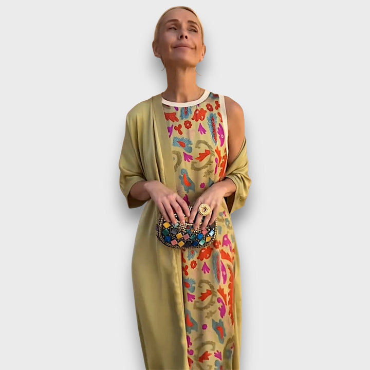 Elveria –  Maxi dress with cardigan